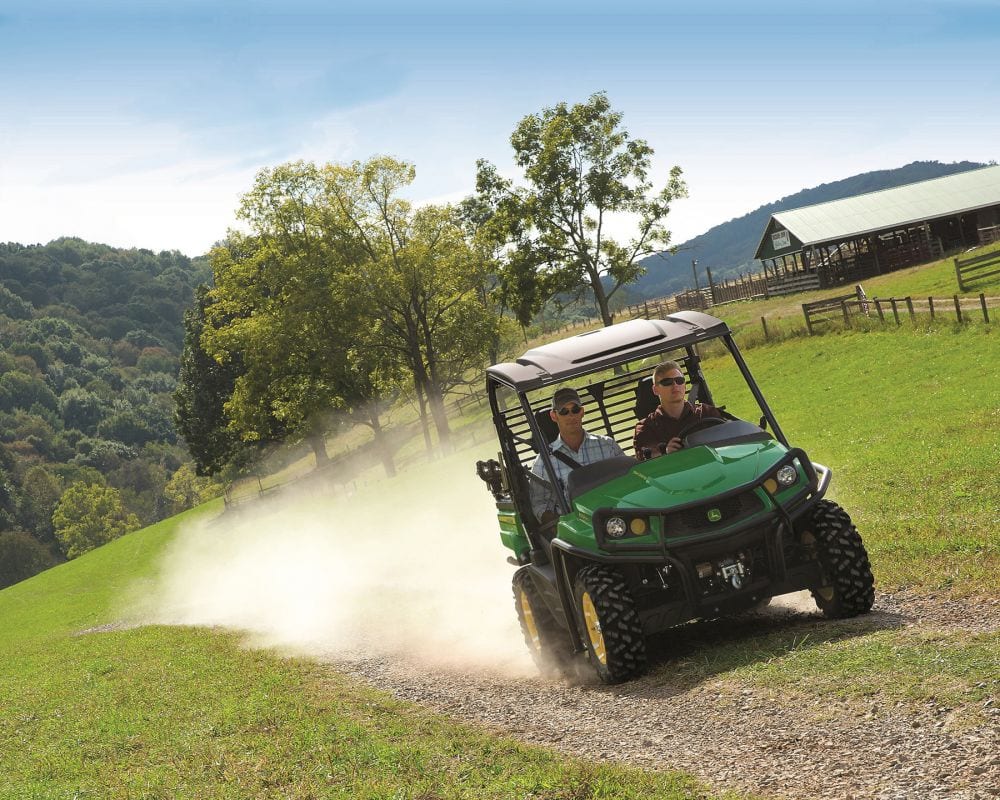 John Deere XUV590i