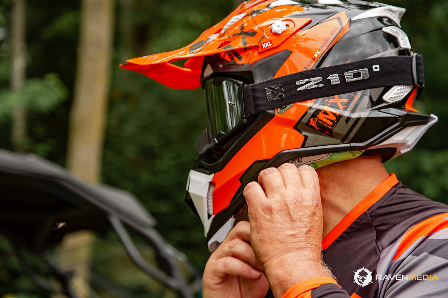 LS2 Subverter and CKX 210 Goggles Review