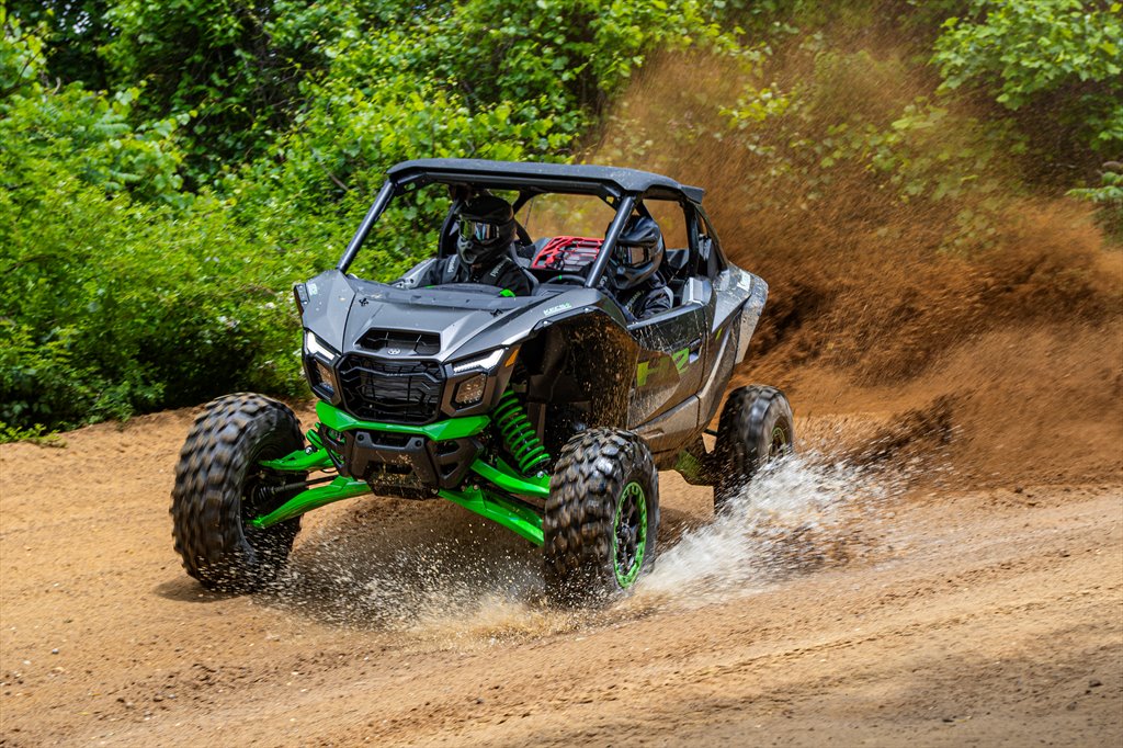 The 2027 TERYX H2 produces 250 horsepower from its supercharged inline-four.