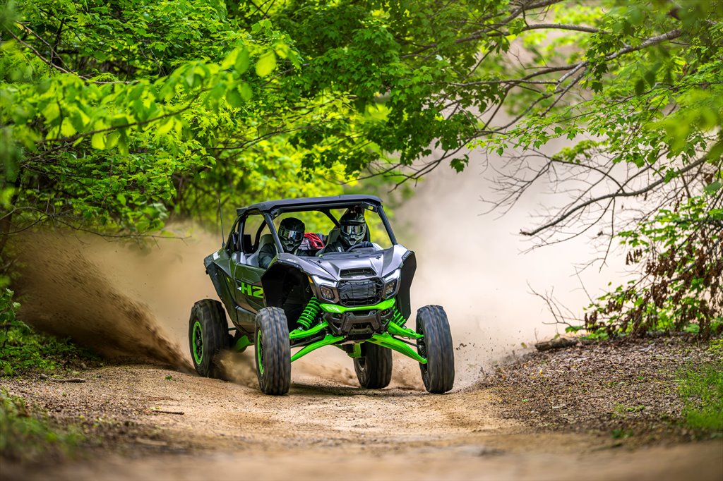 A shorter wheelbase improves maneuverability through narrow trail sections.