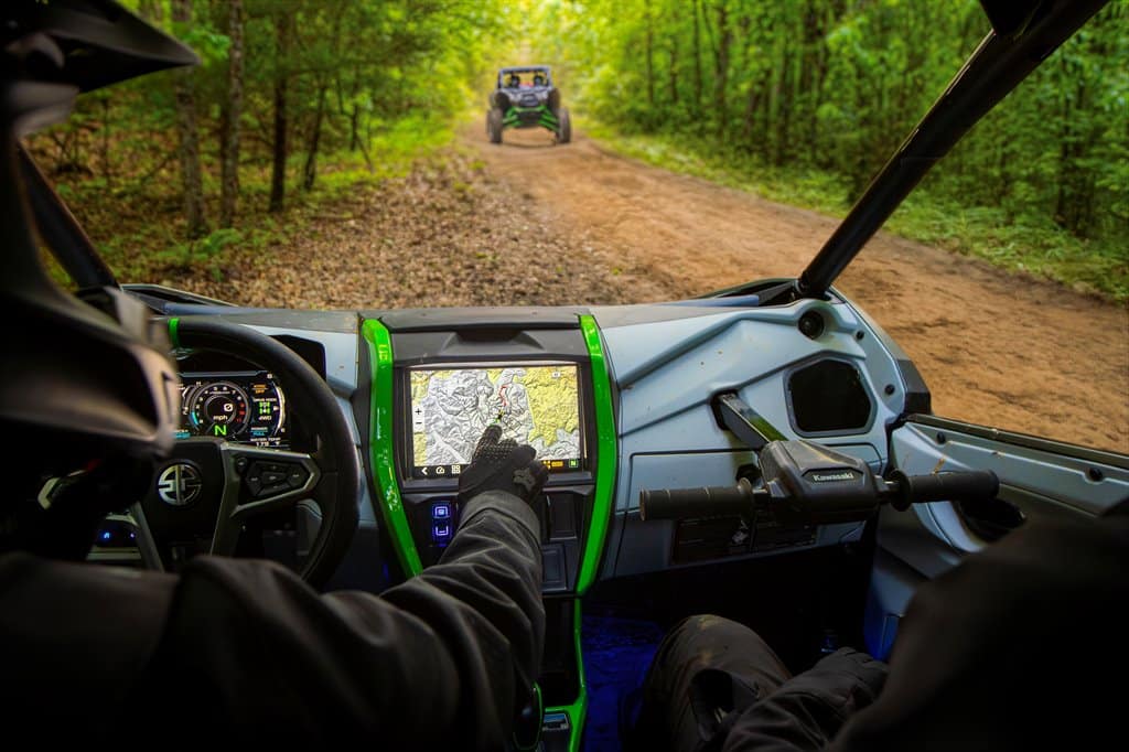 The Limited eS adds a 10-inch Garmin Tread touchscreen with off-road GPS navigation.